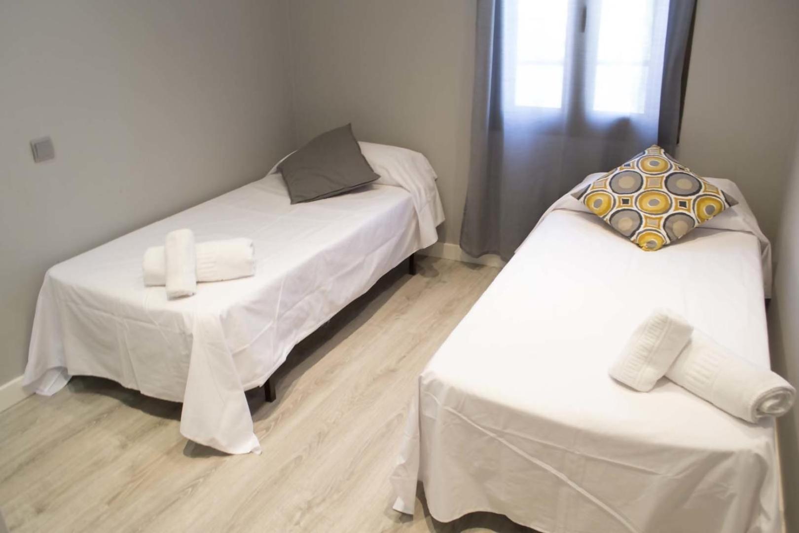 Apartamenticos Plaza Las Armas Saragossa Exterior foto